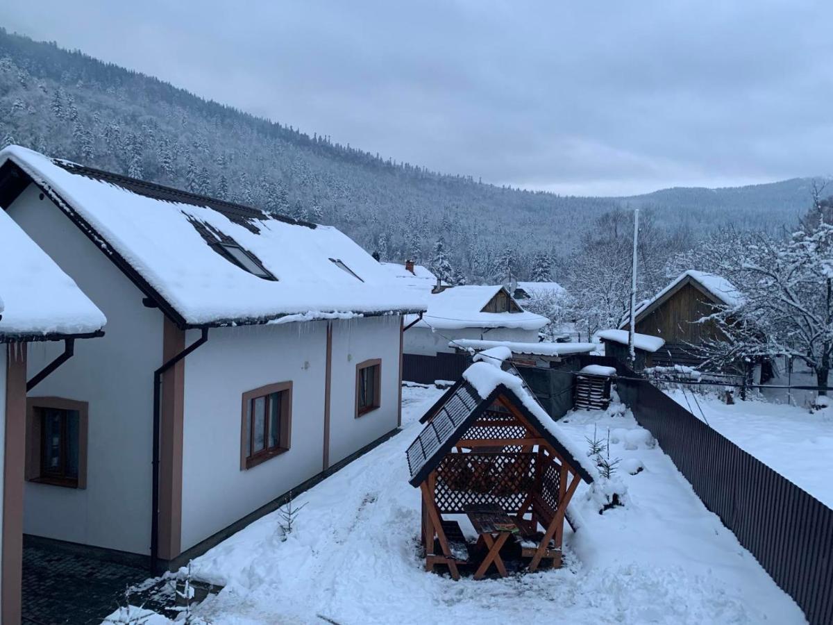 Карпатський Готель Олександрія Mykulychyn Exterior foto