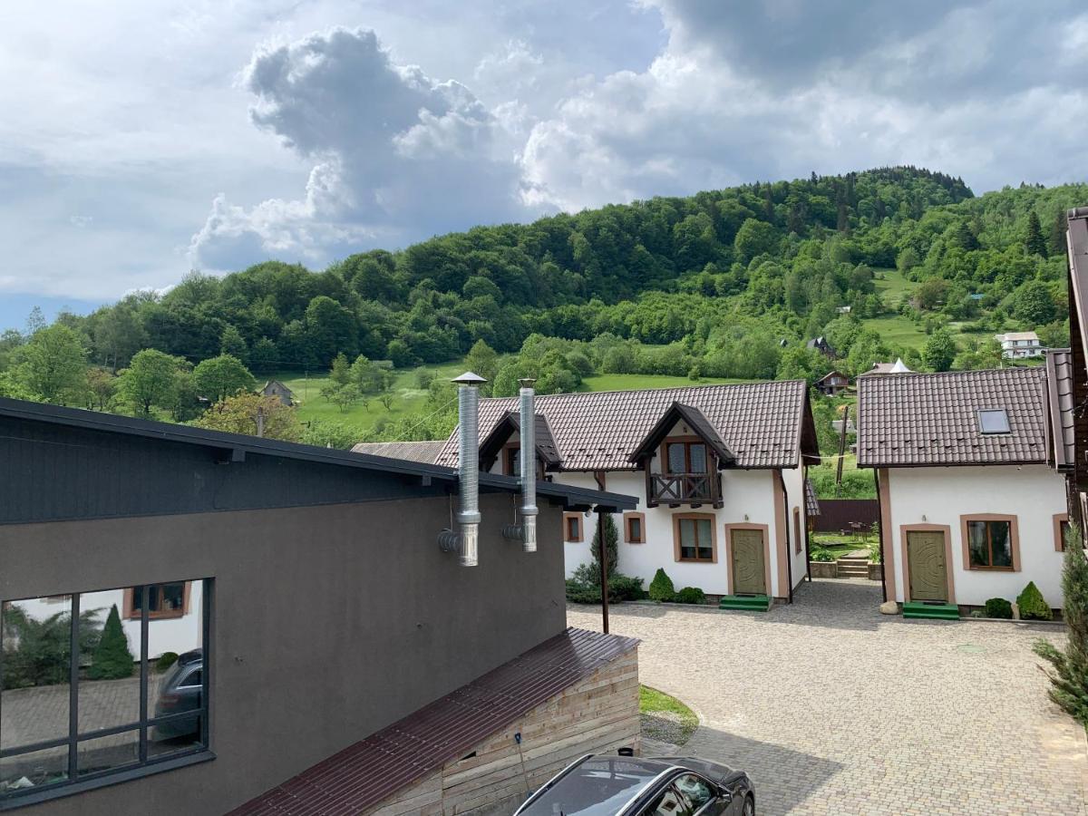Карпатський Готель Олександрія Mykulychyn Exterior foto